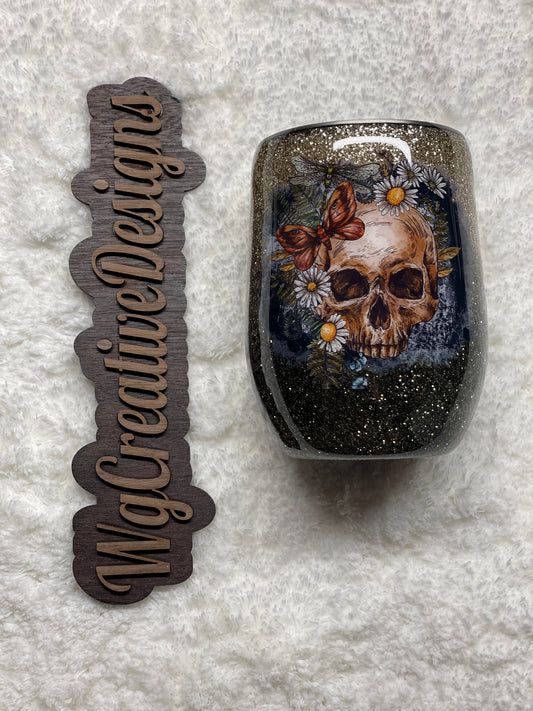 Floral Skull 🍷